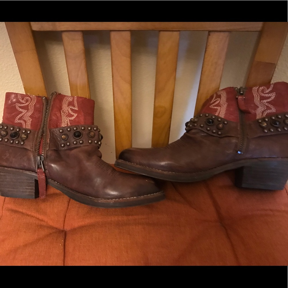 Adorable booties by Sam Edelman
